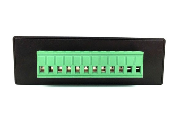 智慧機房OM-A2主機 智慧機房OM-A2主機