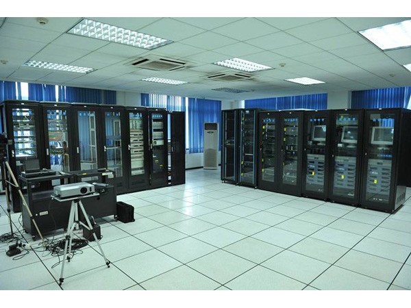 做項目缺套動環監測優化升級方案？讓機房監控廠家來幫你！