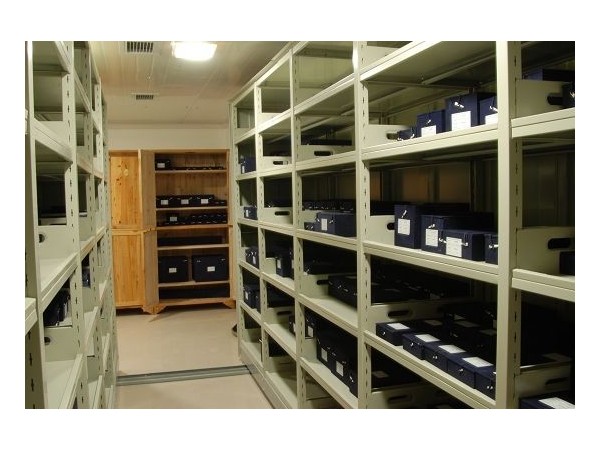 這有你在找的文物庫房環境控制系統！