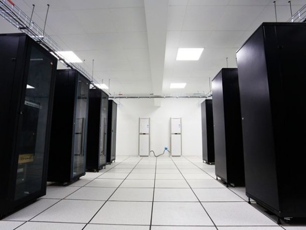 機房動環監控系統發生故障，想重新換一套！