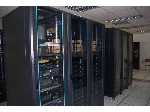 北方電信基站機(jī)房監(jiān)控系統(tǒng)設(shè)計(jì)，用這款主機(jī)沒(méi)錯(cuò)！